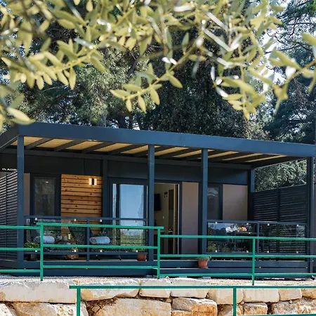 Campsite Ivaci Luxury Mobile Homes